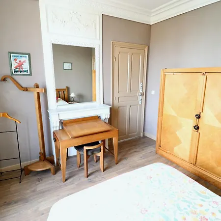 Le Bercail : Avec Balcon Et Parking, Vue Phare! Apartmán